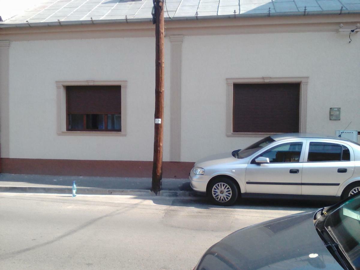 Casa Transilvania Oradea Luaran gambar